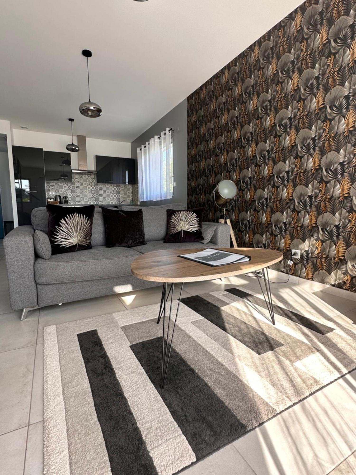 La Villa Perchee Calme, Sauna, Parking Prive Saint-Prix  Exteriör bild